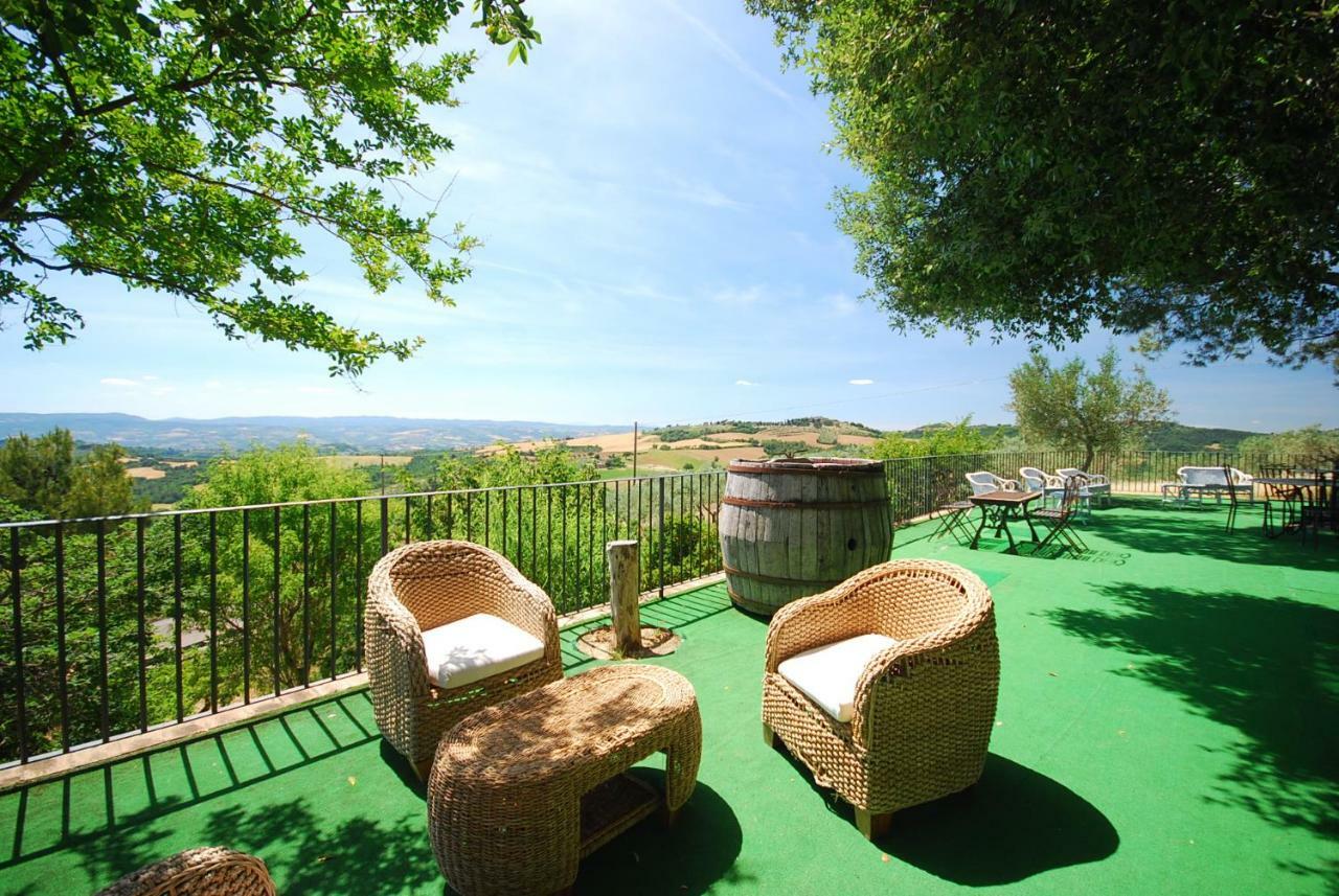 Agriturismo La Casella San Terenziano Exterior photo